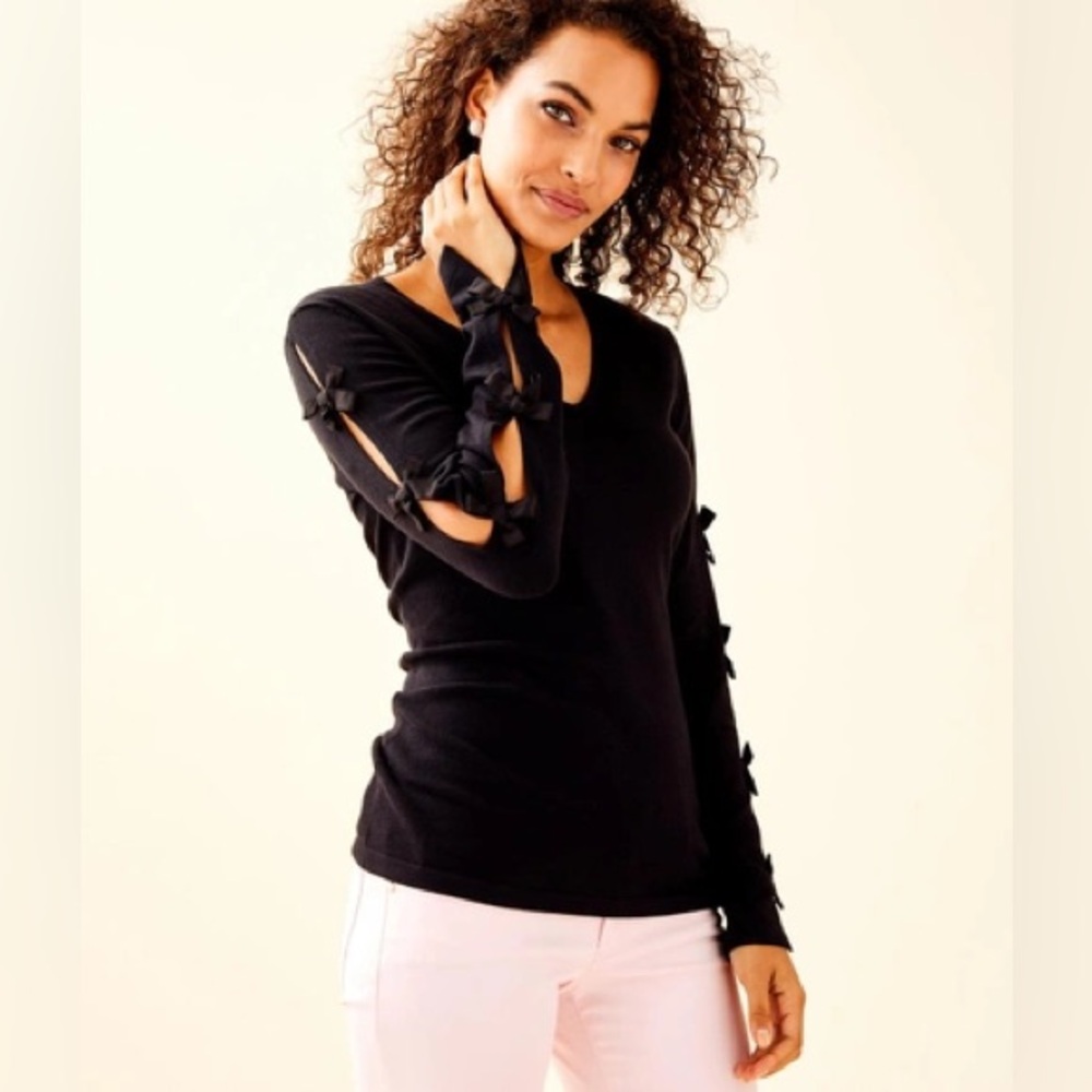 Lilly Pulitzer Edina Crewneck Sweater in Black - Picture 1 of 9